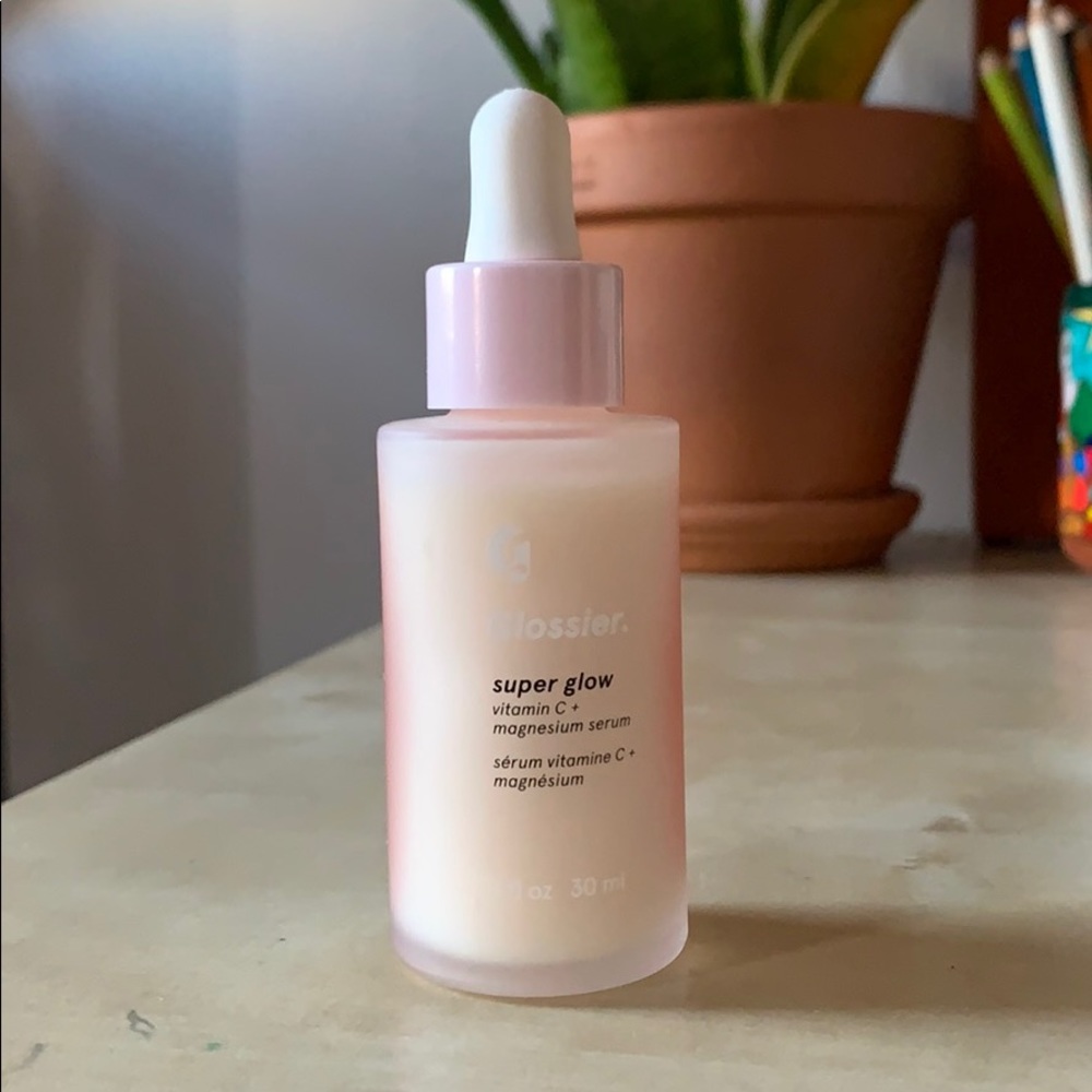 Glossier Super Glow serum